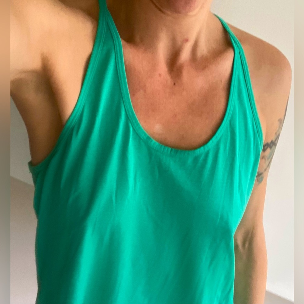 💫Athletic Works Dri-More Vibrant Green Racer Back Tank Top